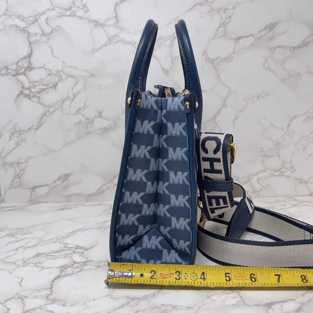 Michael Kors Mirella Small Shopper Crossbody - Picture 4 of 9